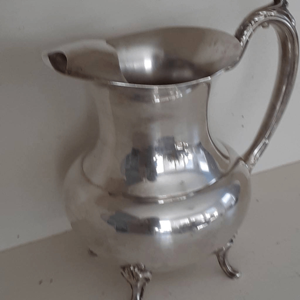 Elegant vintage heavy silverplate WMA Rogers water pitcher ornate 8\