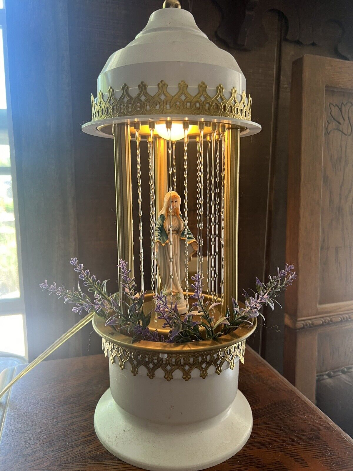 Rain Oil Drip Lamp Vintage Madonna Virgin Mary Tabletop