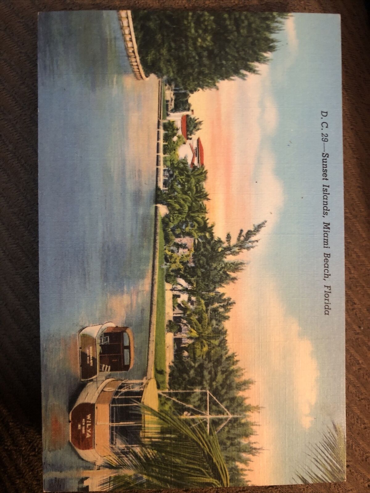 Vintage Linen Postcard Sunset Islands Miami Beach, Florida. Unposted c1940s