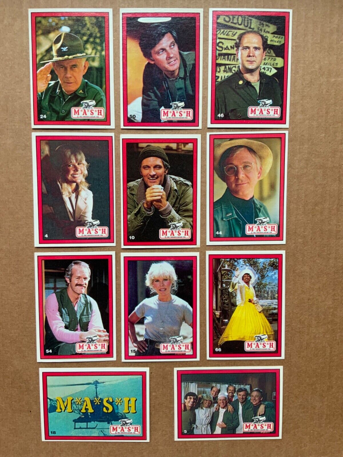 1982 Donruss M*A*S*H Complete Set of 66 Trading Cards Near Mint or Better