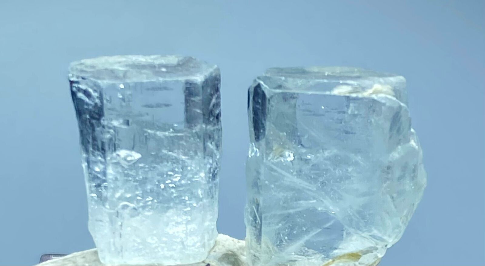 Natural aquamarine Crystal Two Small Peices From Skardu Pakistan 9.10 Carats 