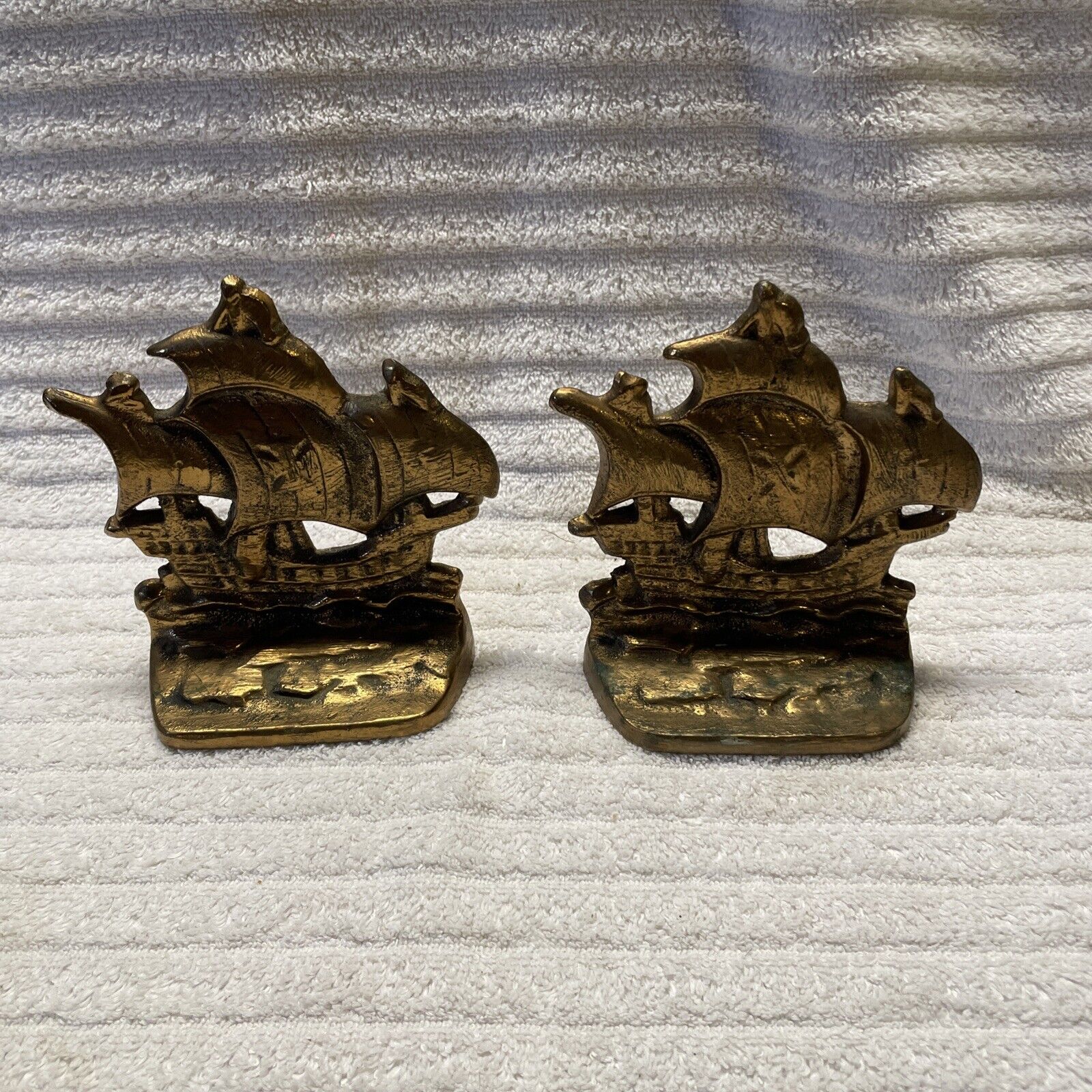 Vintage PAIR OF HEAVY BRASS Pirate Ships BOOKENDS Boat Beach Bookends