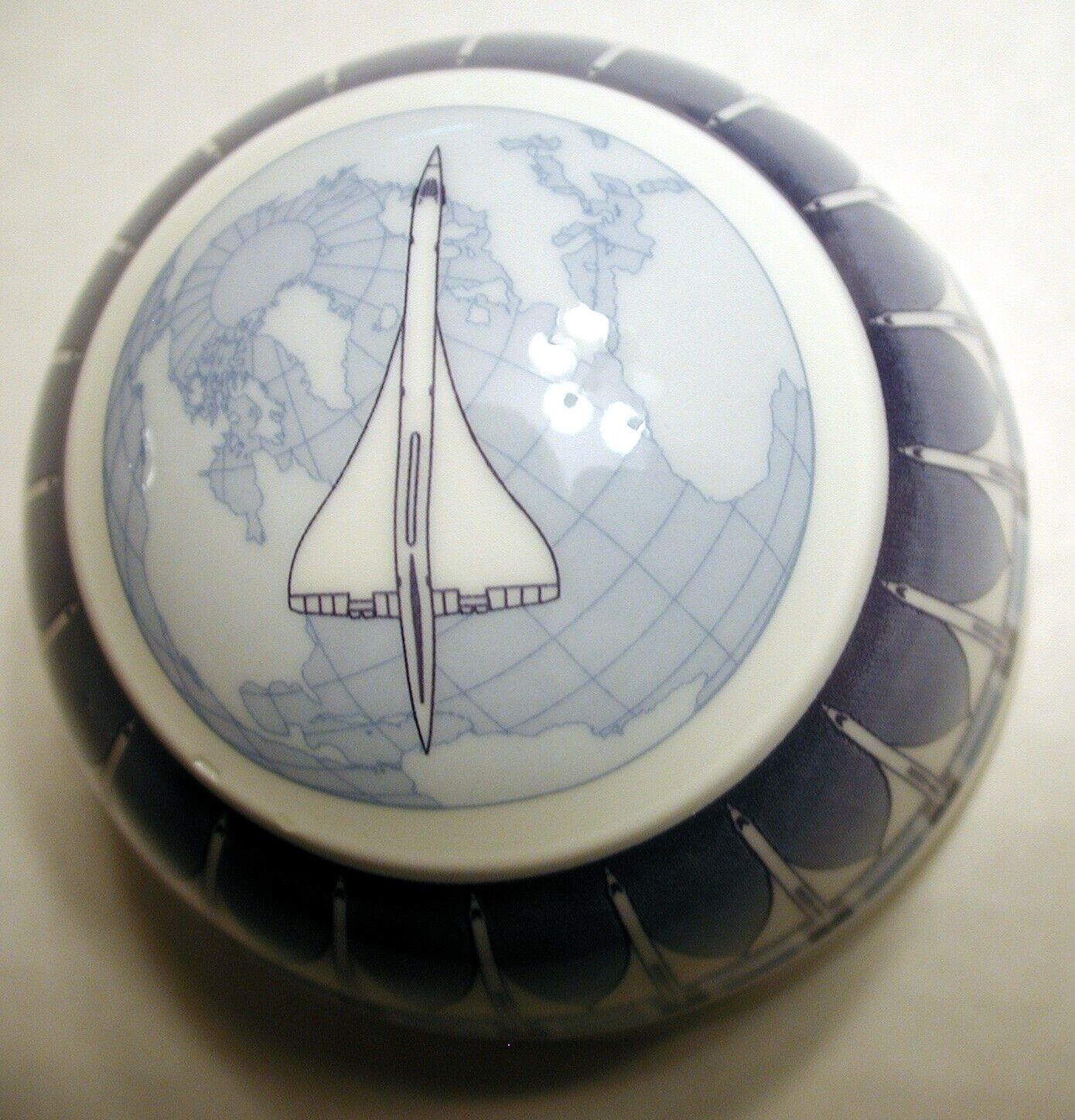 Rare Concorde Wedgwood Millennium Dome Paperweight 