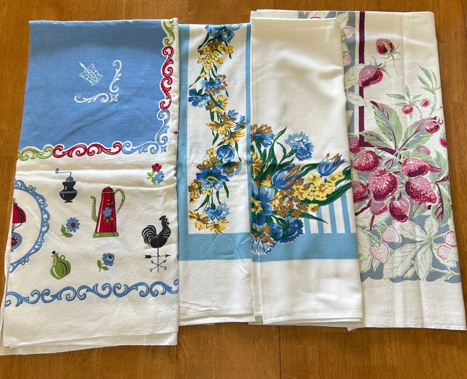 VINTAGE 1950's TABLECLOTH LOT of 3 Mid Century