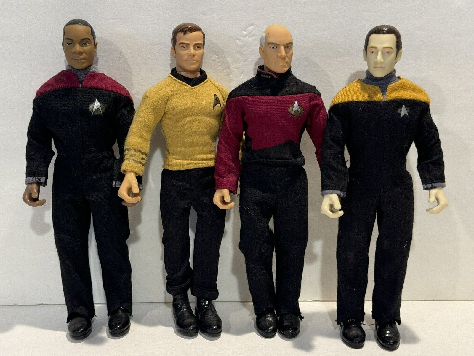 Star Trek Lot of 4 action Figures 9\