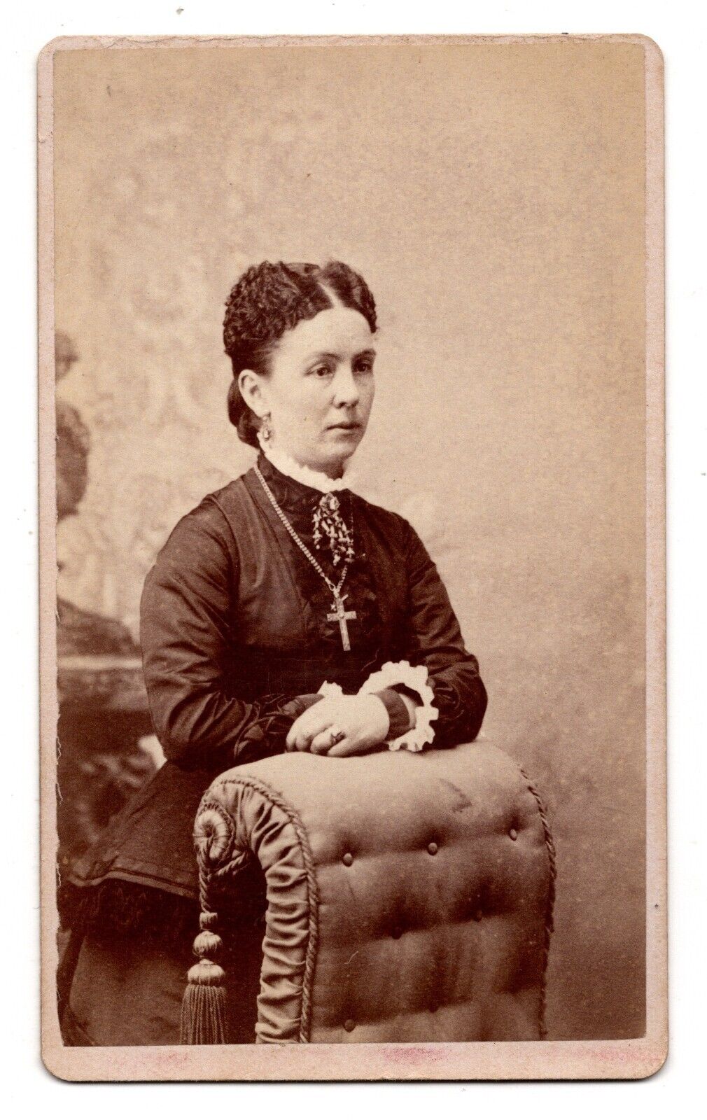 ANTIQUE CDV C. 1870s C.W. TALLMAN GORGEOUS YOUNG CHRISTIAN LADY BATVIA NEW YORK