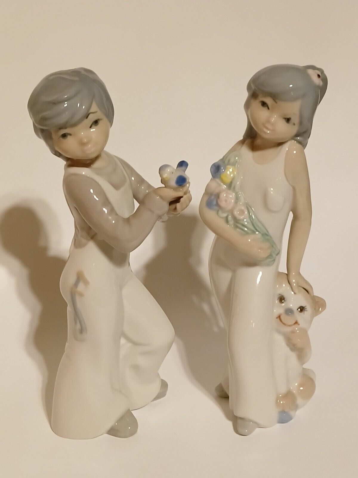 Vintage Cascades Set of 2 Made in Spain Porcelain Figurines Lladro Style
