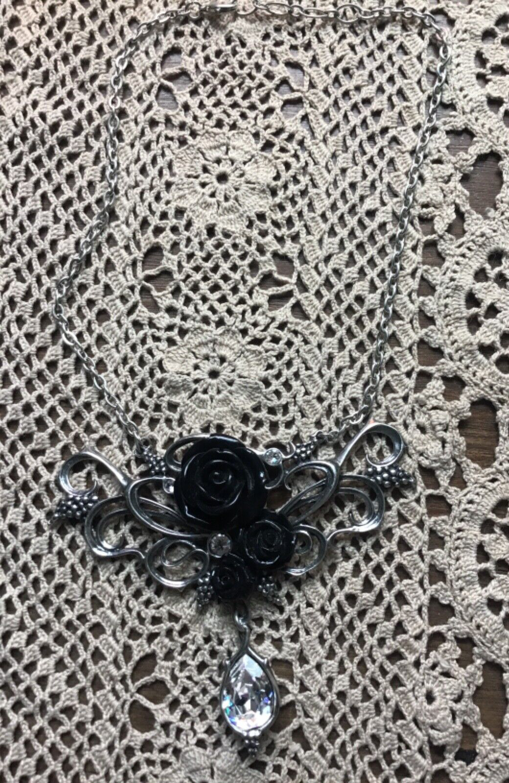 Alchemy England Gothic Black Roses & Grapes w/Swarovski Crystal Drop Necklace-Ex