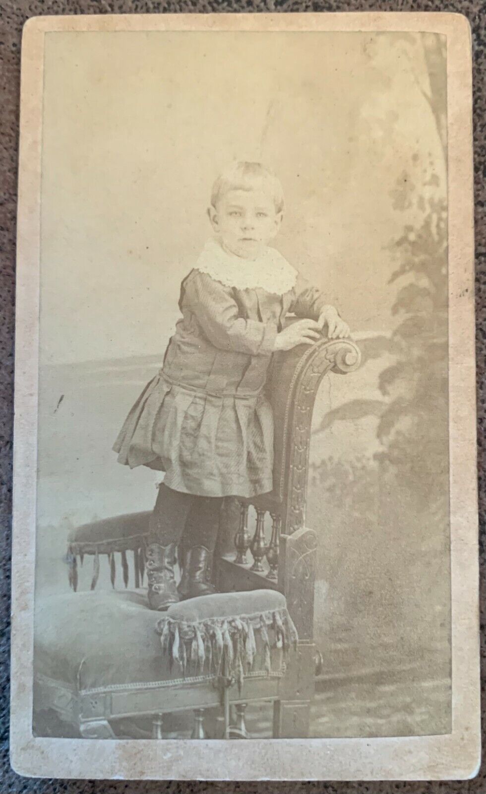 Civil War/Post CW 1860\'s CDV CHILD PHOTO (from Pennsylvania family album)