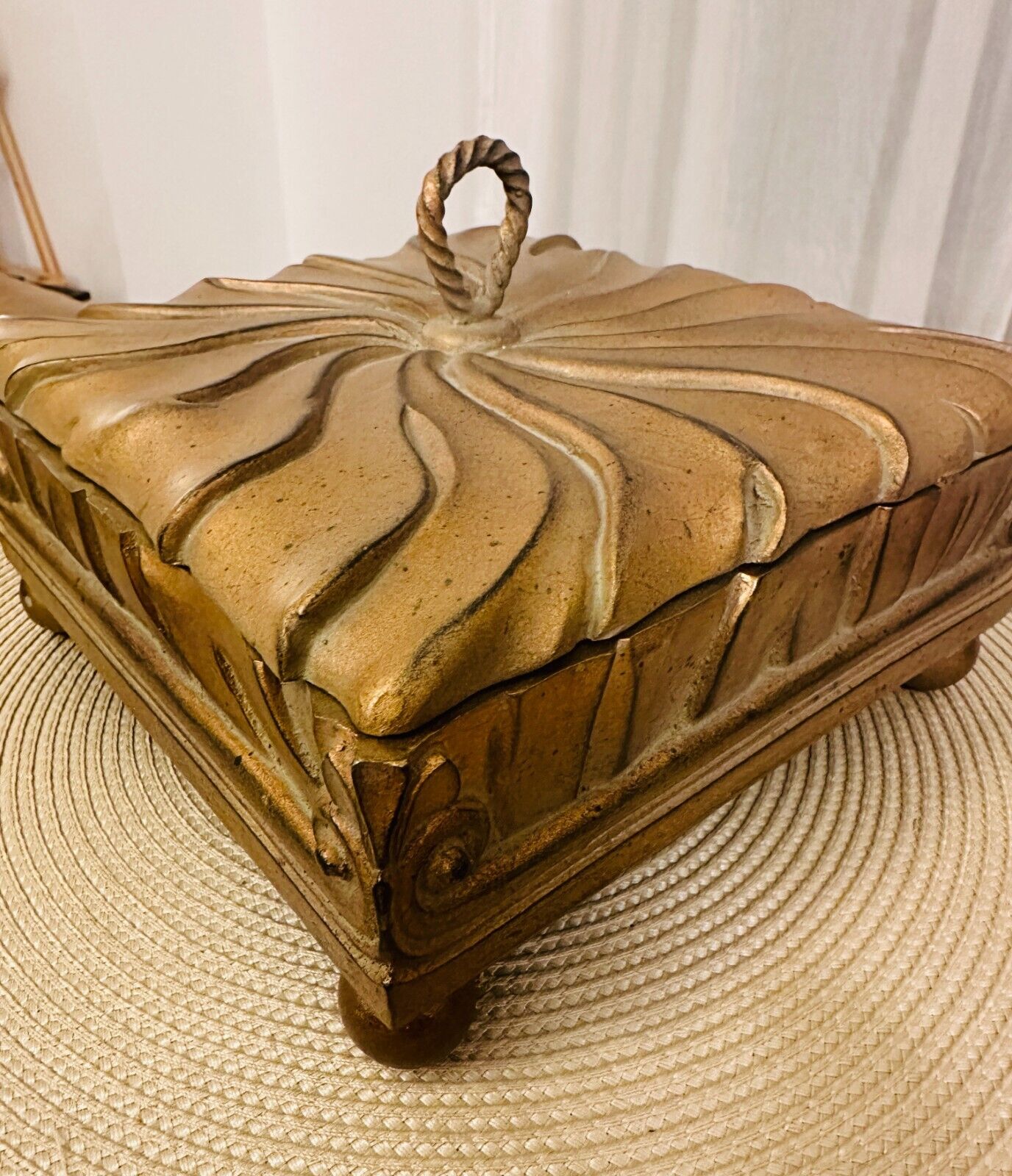 Vintage Decorative Gold Brown Storage/Trinket Box W/Lid Decor 7.5X7.5in