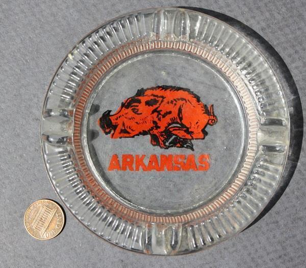 1960-70s Era University of Arkansas Razorbacks mascot logo glass ashtray SCARCE-