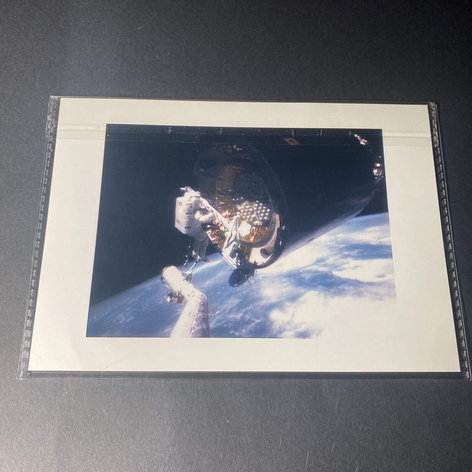 Official NASA Photo 1992 STS-49 Thuot in space grapple bar Intelsat VI satellite