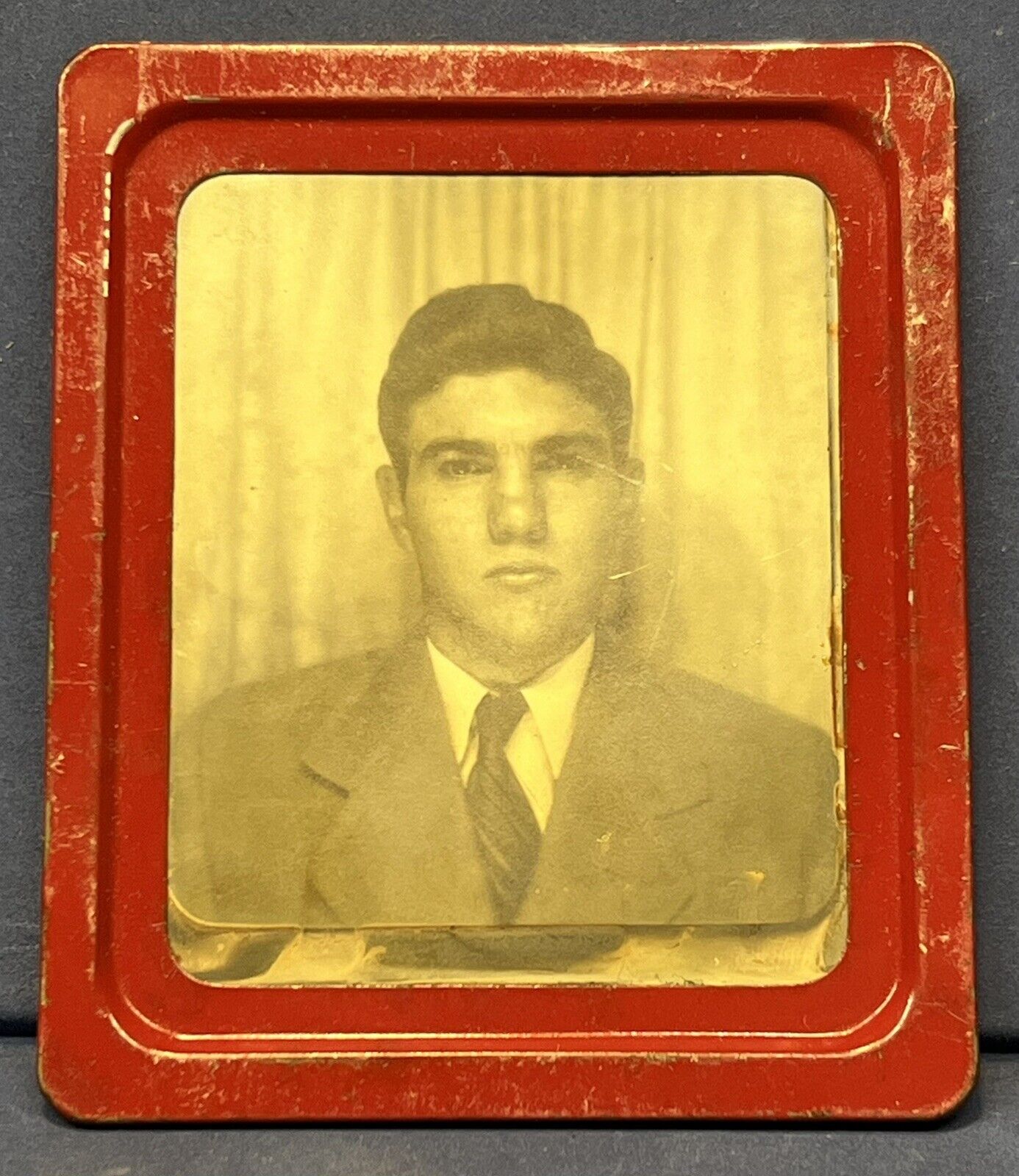 Elvis  Look A Like  1940s PHOTOMATIC PHOTOBOOTH Metal Frame Photo
