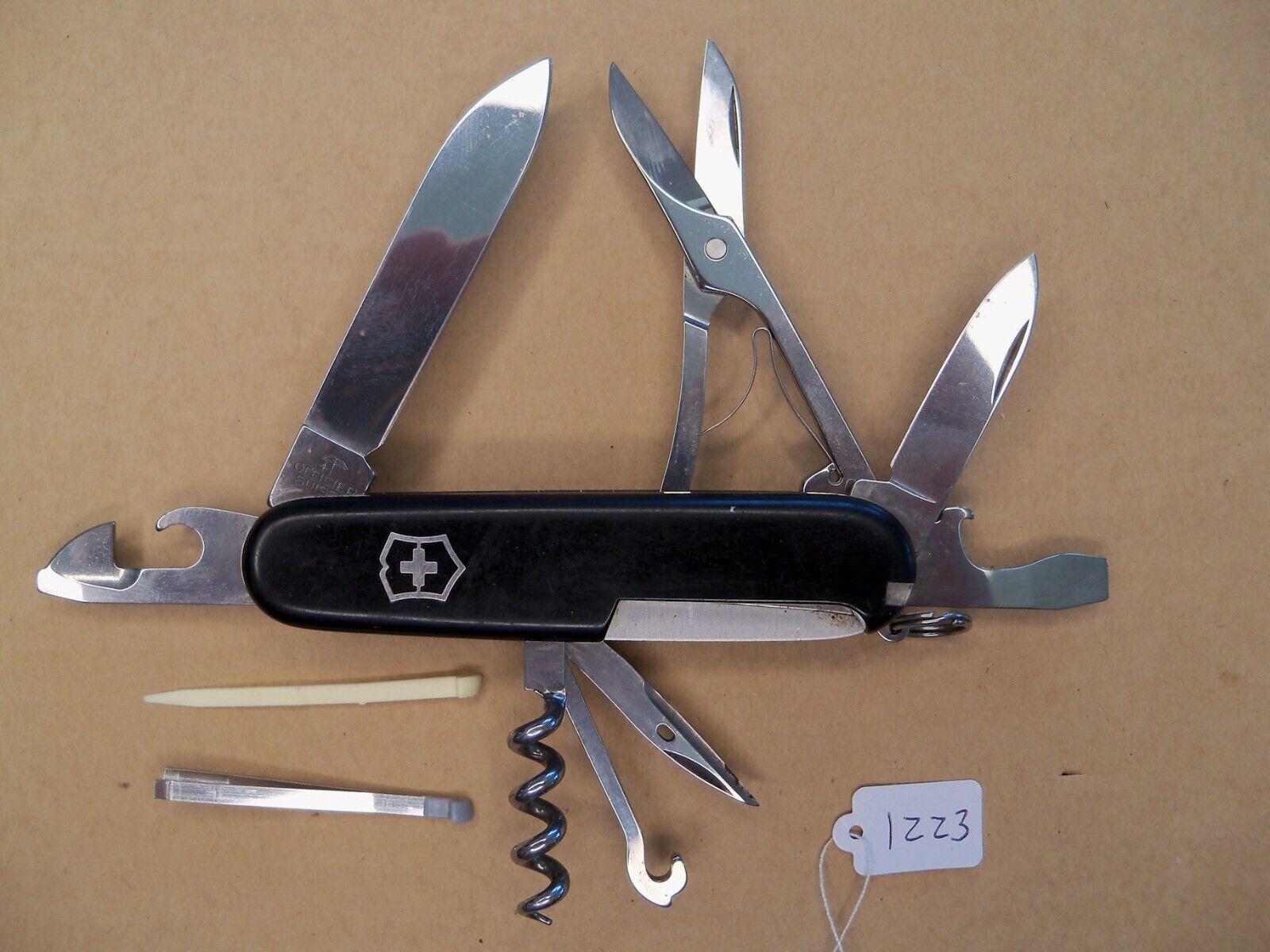 Victorinox Climber Swiss Army Pocket Knife - Black - Scissors - Very Good