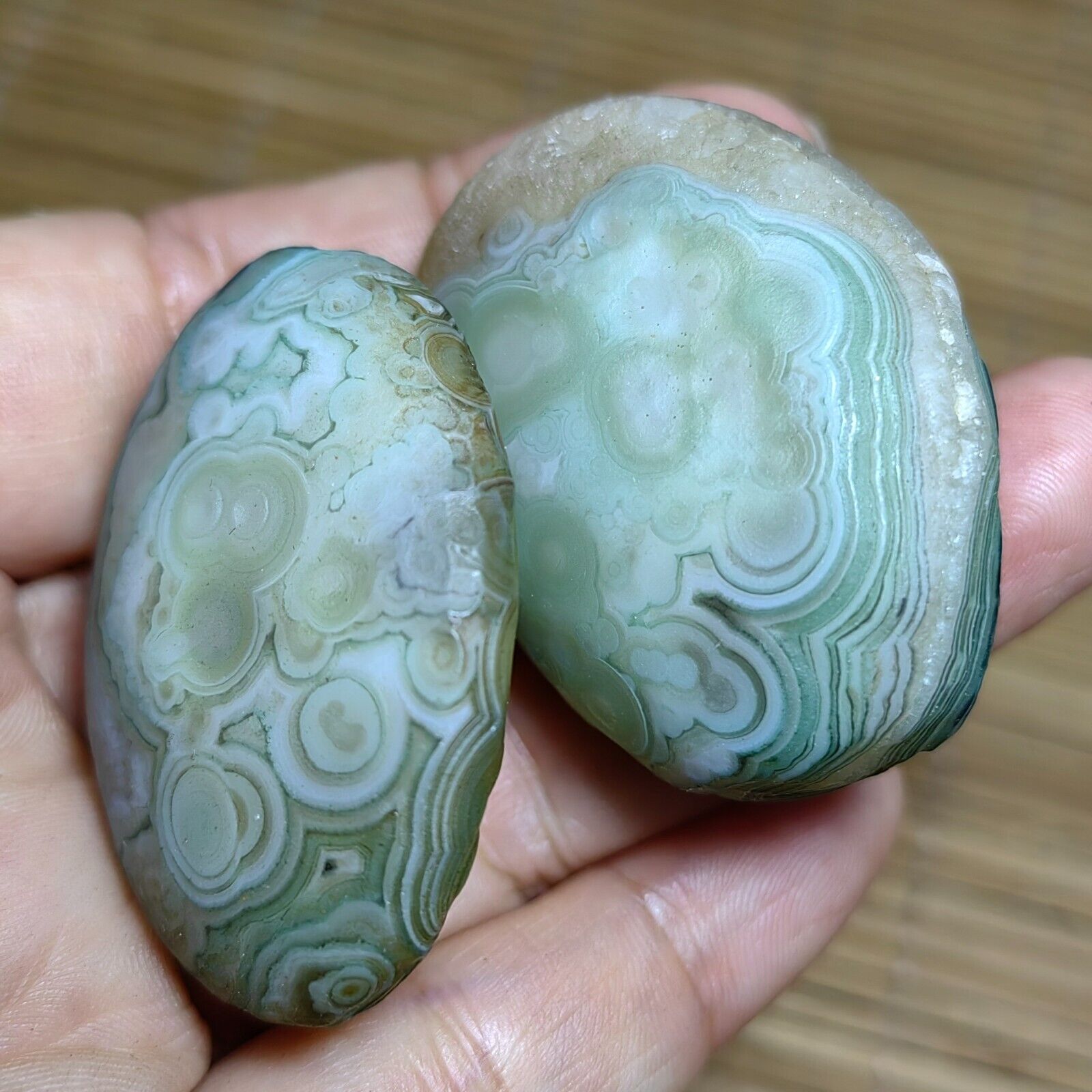 65g 2pcs Bonsai Suiseki-Natural Gobi Agate Eyes Stone-Rare Stunning Viewing 382