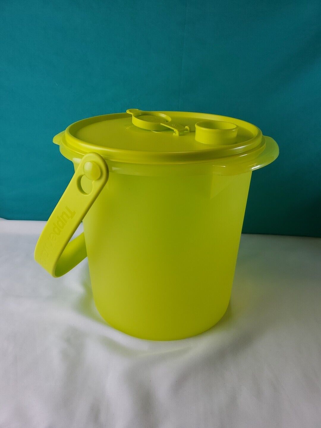 Tupperware Bucket Jug Margarita Color 5L / 1gal Sale New