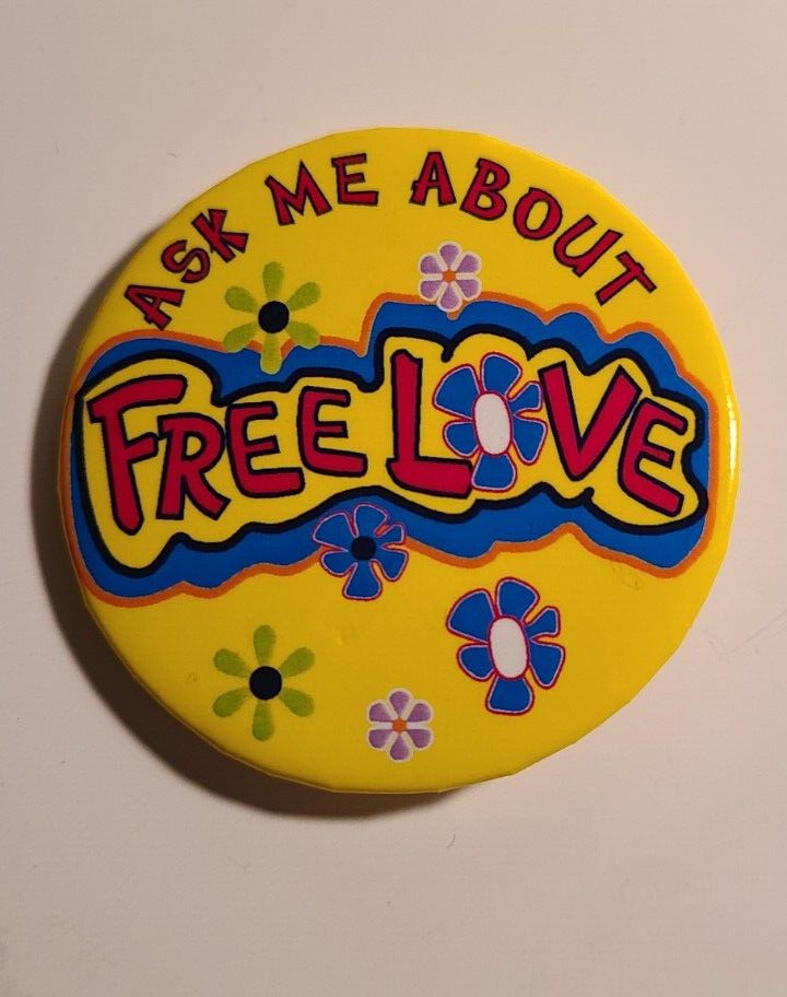 Vintage Pinback Tin Button LOve Hippie Americana
