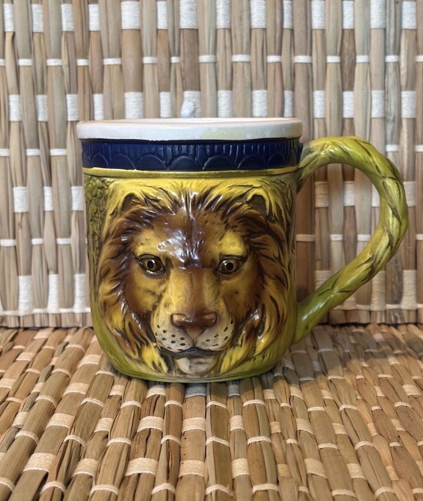 Vintage Collectors Enesco Lion Coffee Tea  Cup  Mug Hand Painted Raised Relief
