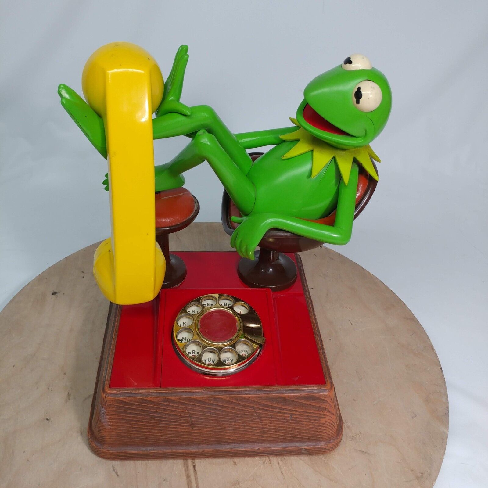 Vintage Kermit the Frog Phone 1983 Jim Henson Manual Rotary Telephone UNTESTED
