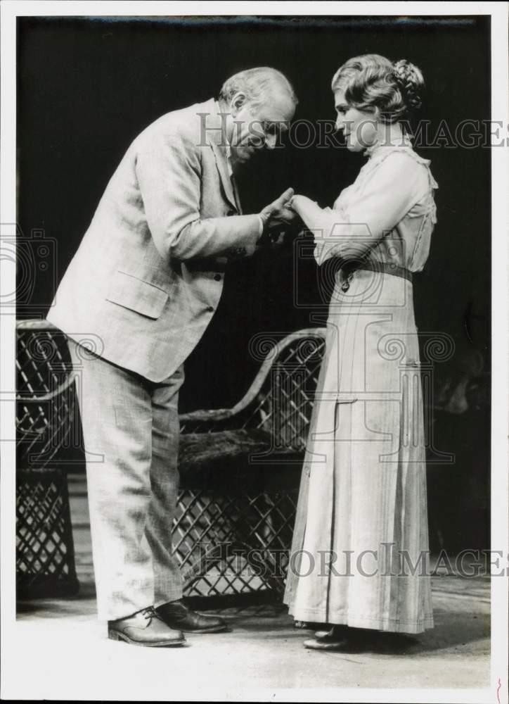1972 Press Photo Constance Cummings and Laurence Olivier, actors - kfa19032
