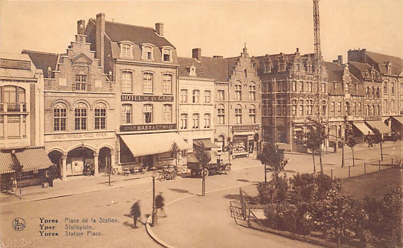 België - IEPER (W. Vl.) Statieplein - Hotel de la Gare - Oud Yper - Capstan