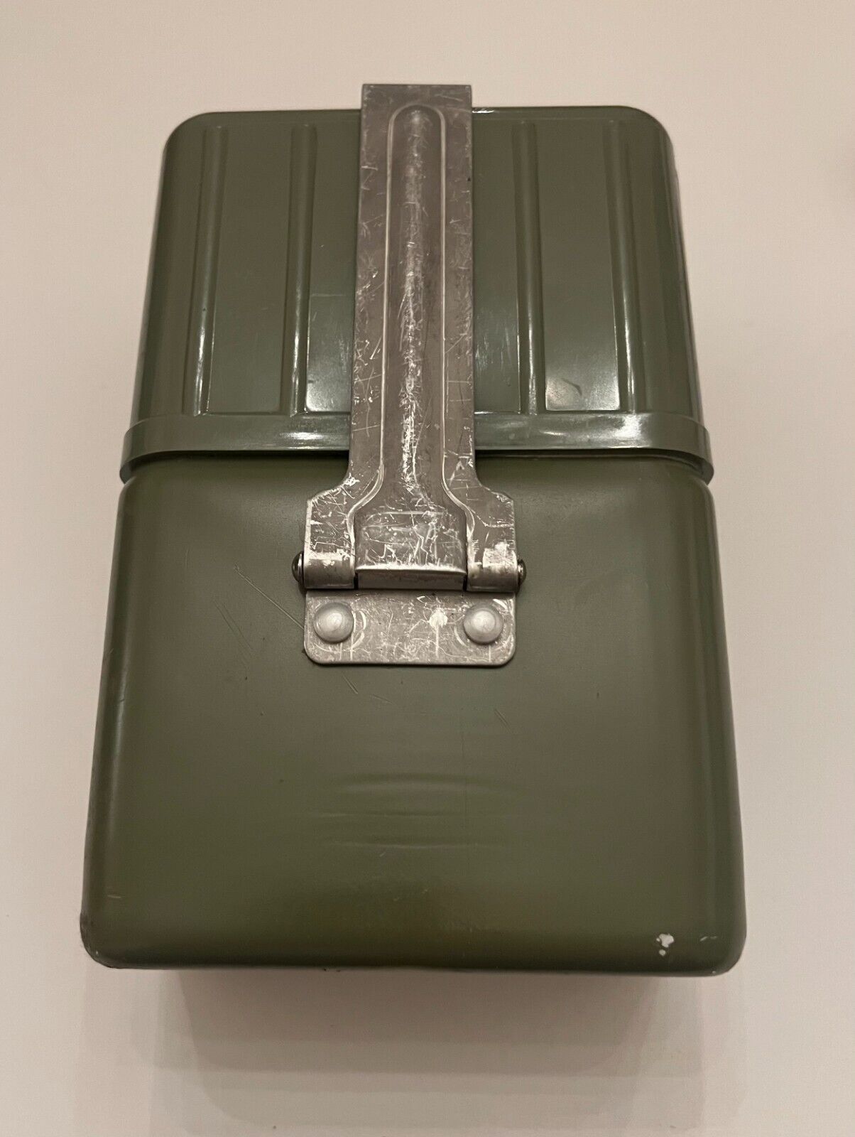 Army Vintage Military Green Canteen NE DRZATI NA VATRI with Silverware