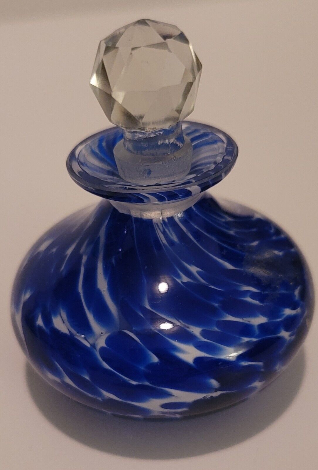 Blue Swirl Art Glass Perfume Bottle w/ Stopper Unsigned See Pics Read Desc 3x3