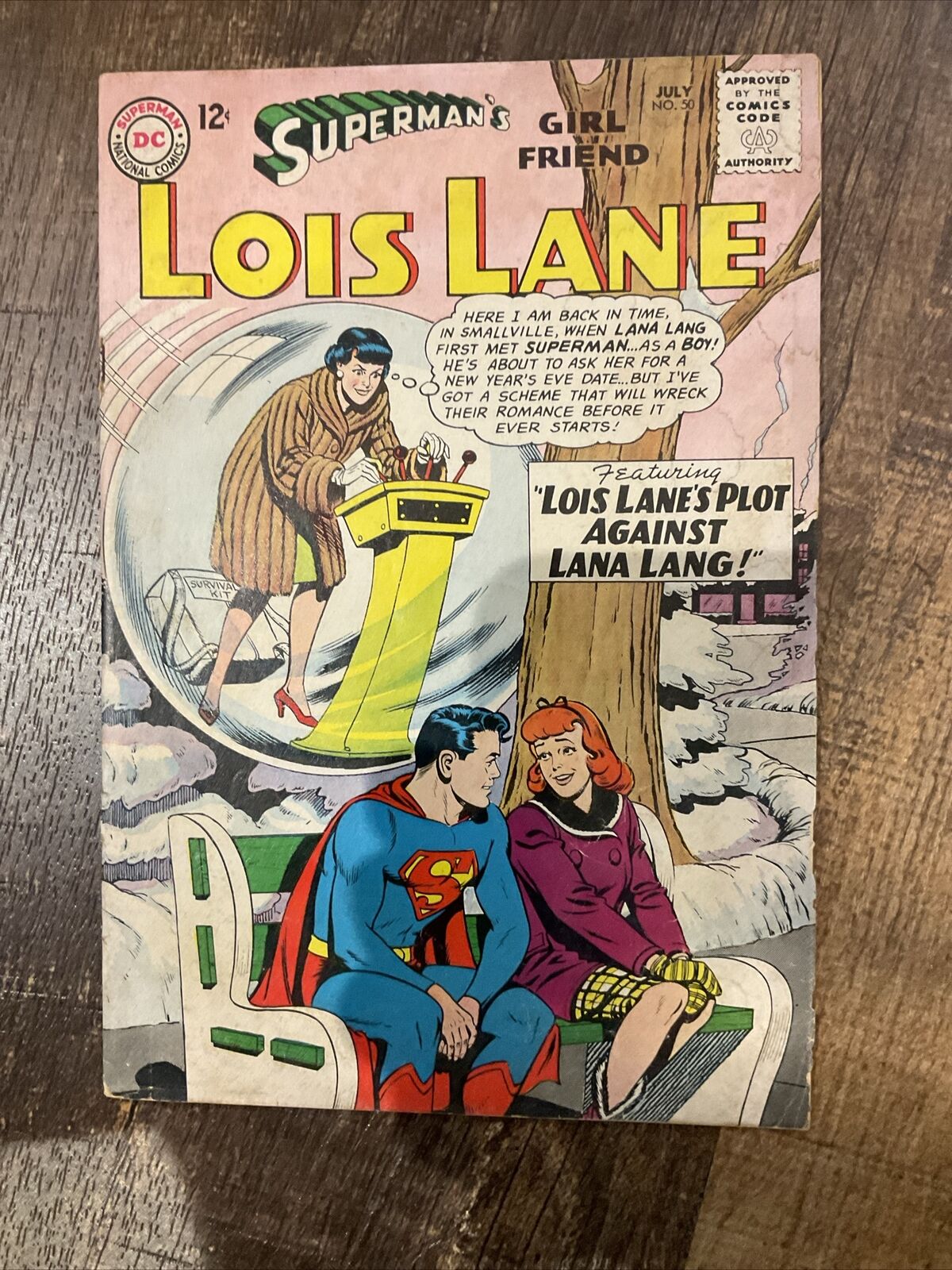 SUPERMAN'S GIRLFRIEND LOIS LANE #50 NICE COPY 1964