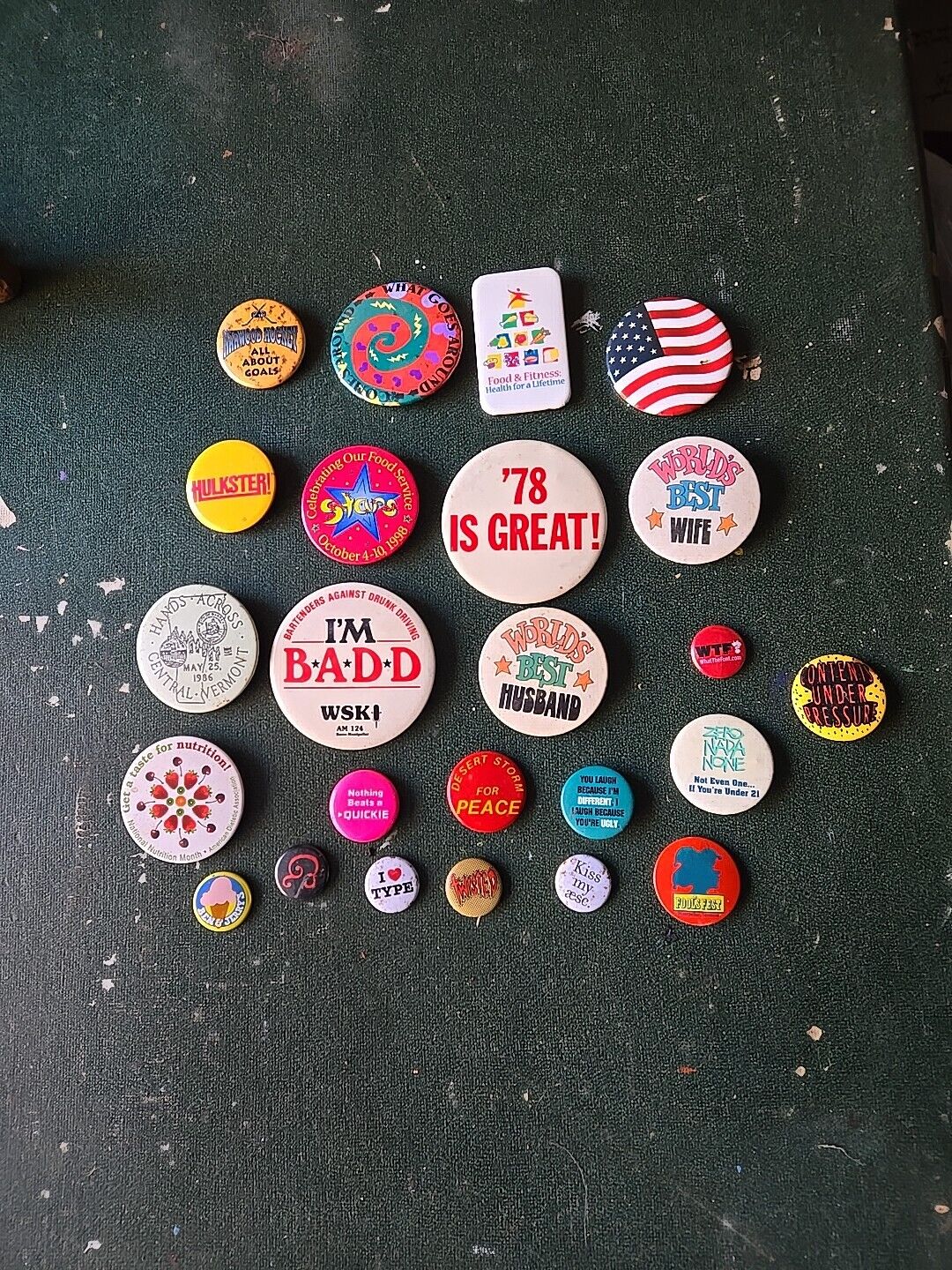 vintage button pin lot Of 20+