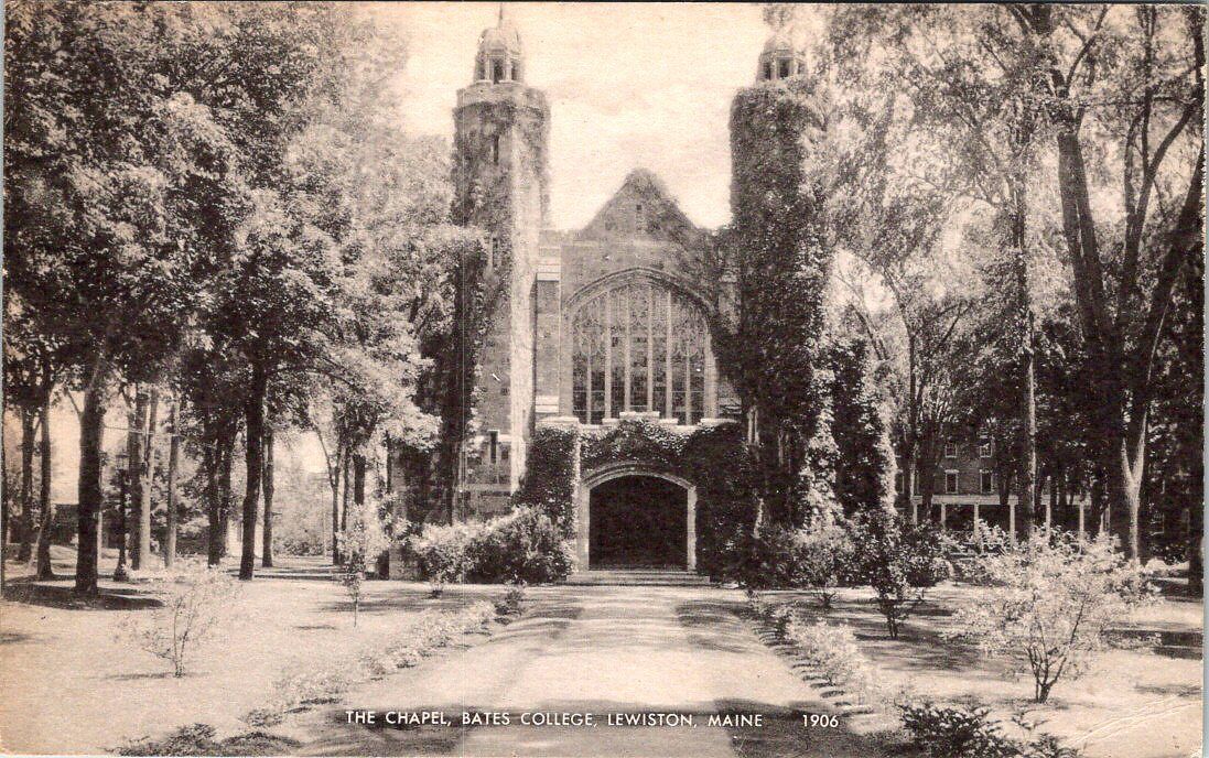 1946, The Chapel, Bates College, LEWISTON, Maine Postcard