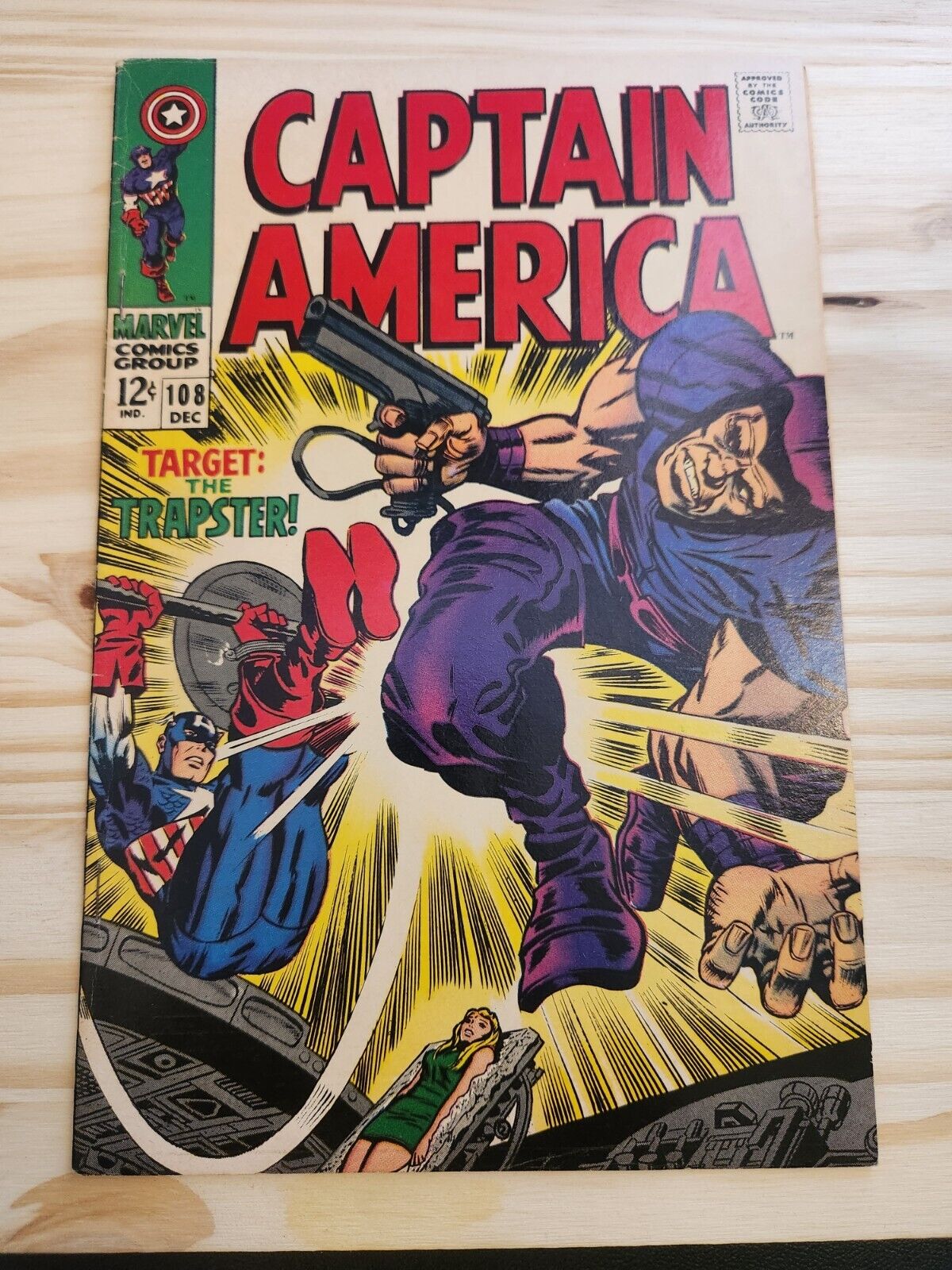 1968 Marvel Comics Captain America #108 BINDING / STAPLE ERROR CGC Green Label