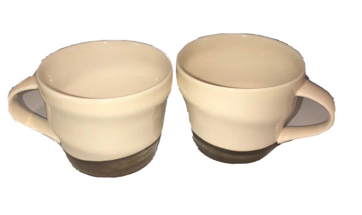 ￼Two beautiful white Starbucks coffee mugs