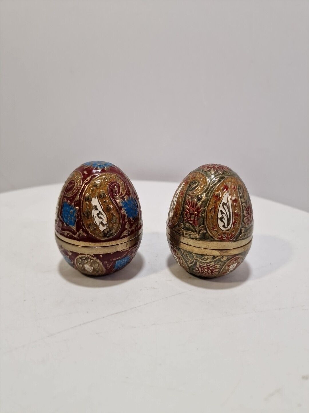 VTG 2 Brass Multicolored Eggs Trinket Boxes, Made In India 2.5\