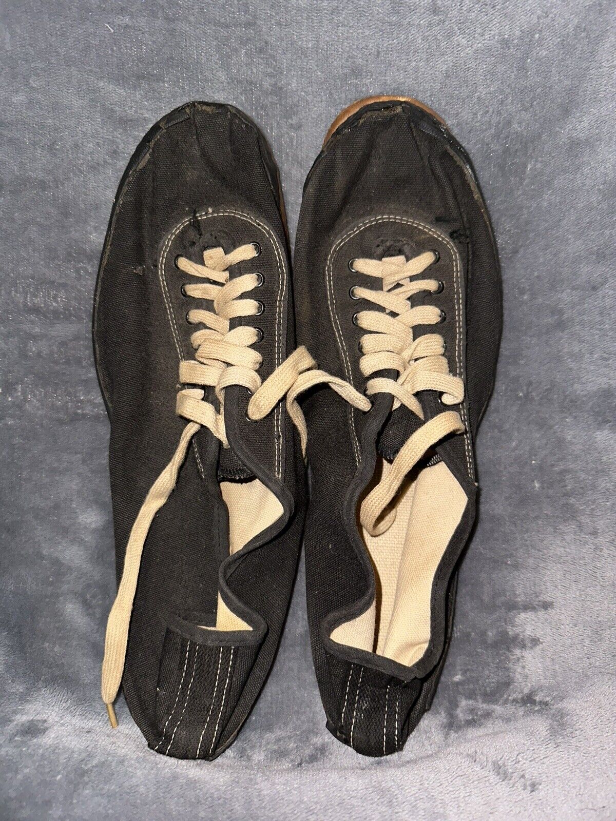 **RARE** LATE 1950’s / EARLY 1960’s Converse Chuck Taylor Athletic TRACK Shoes