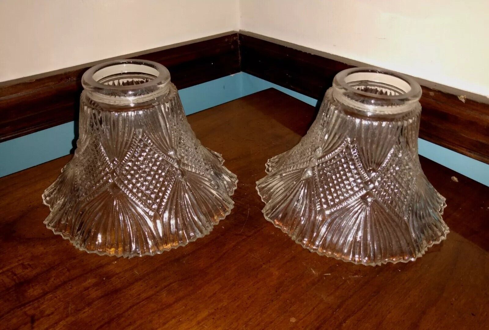 Pair Set 2 Vintage Etched Glass Lampshades Fitter Ruffle Shades Hurricane Lamp 