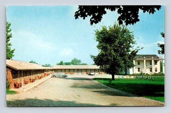 Elyria Ohio Myers Colonial Motel - Roadside Postcard