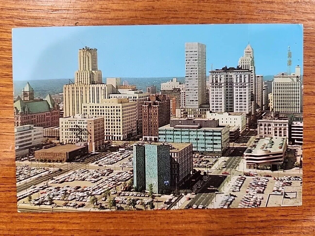 Vintage Postcard Skyline Minneapolis, Minnesota