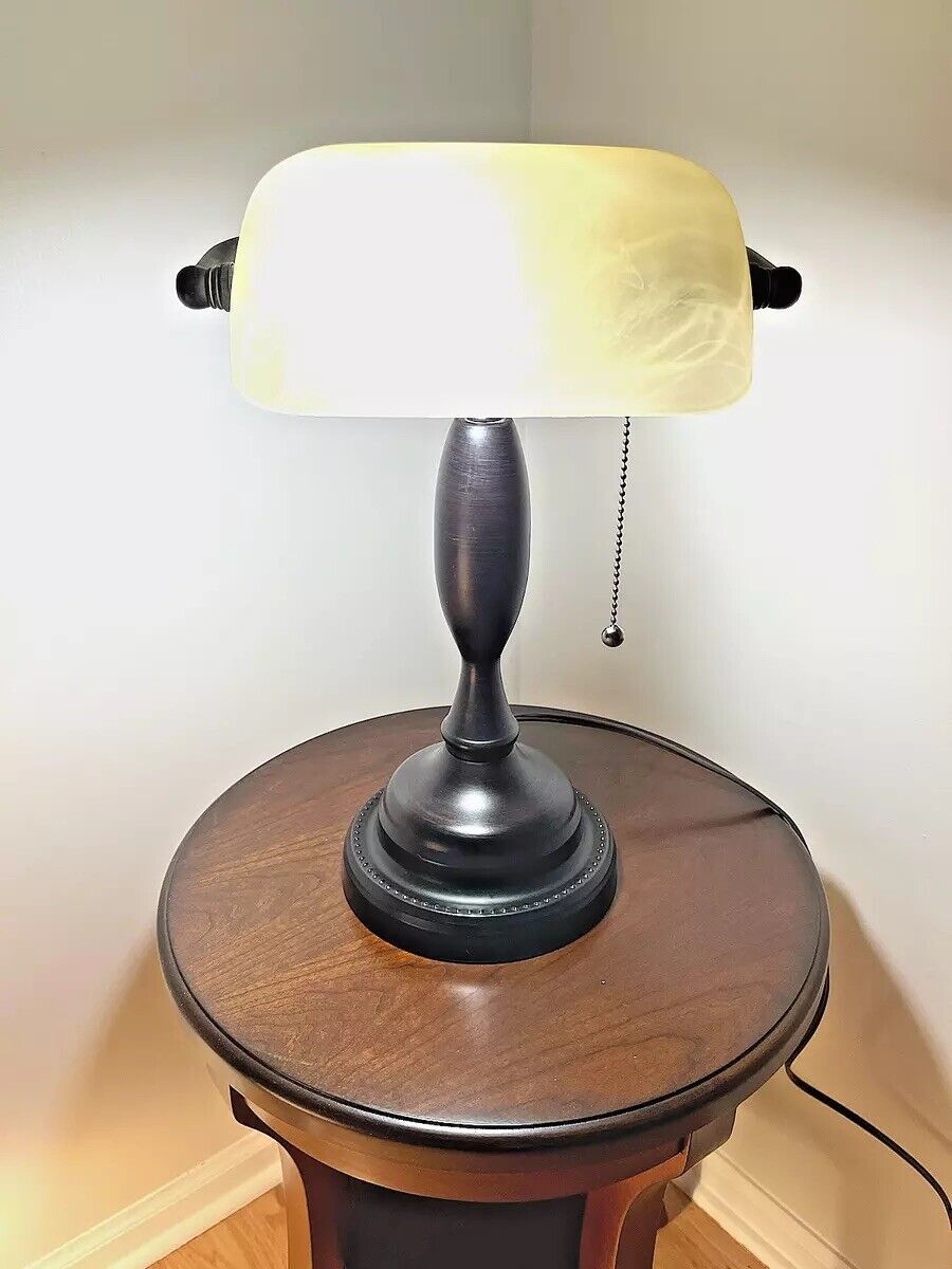 Traditional Bankers Desk Lamp Glass Shade Pull Chain Classic Bronze Vintage 