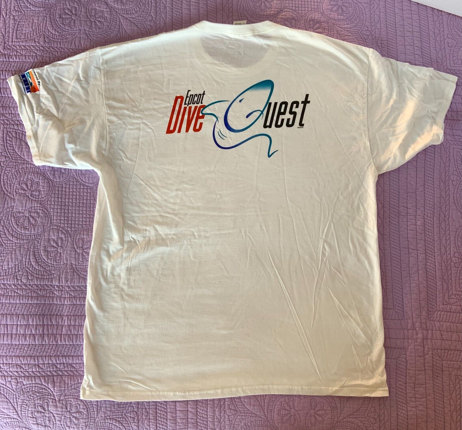 Vintage Style Disney Epcot Dive Quest Living Seas Rare T-Shirt Size XL