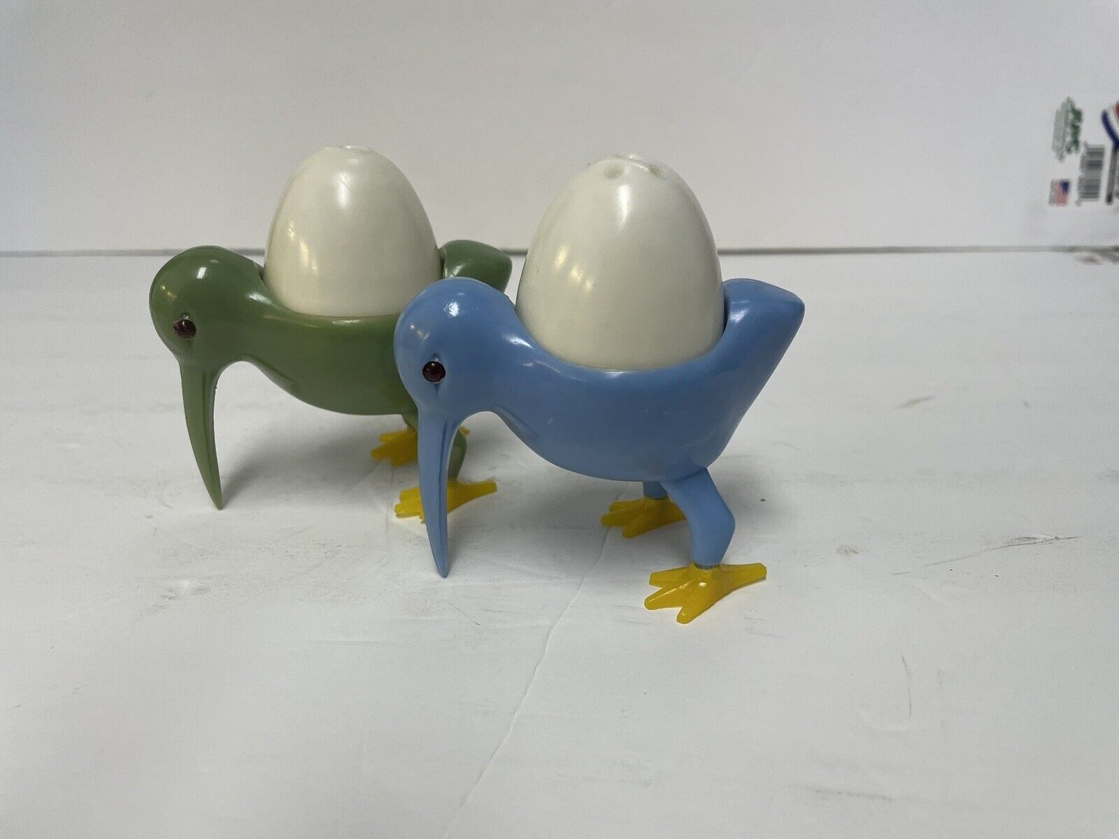 Vintage 1960’s Bird Egg Cup Shakers Sweet Easter Kiwi Birds Spring Table Decor