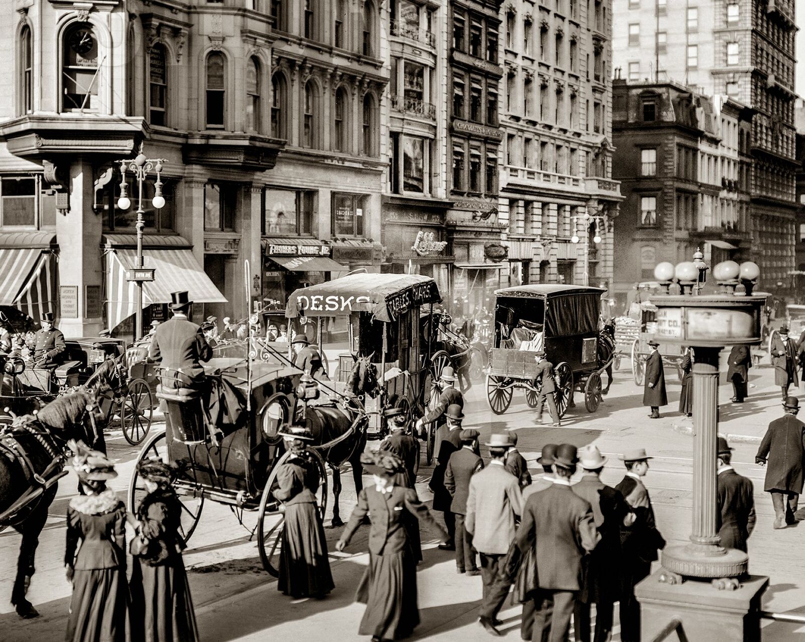 1908 NEW YORK Fifth Avenue and 42nd Street PHOTO  (158-F)