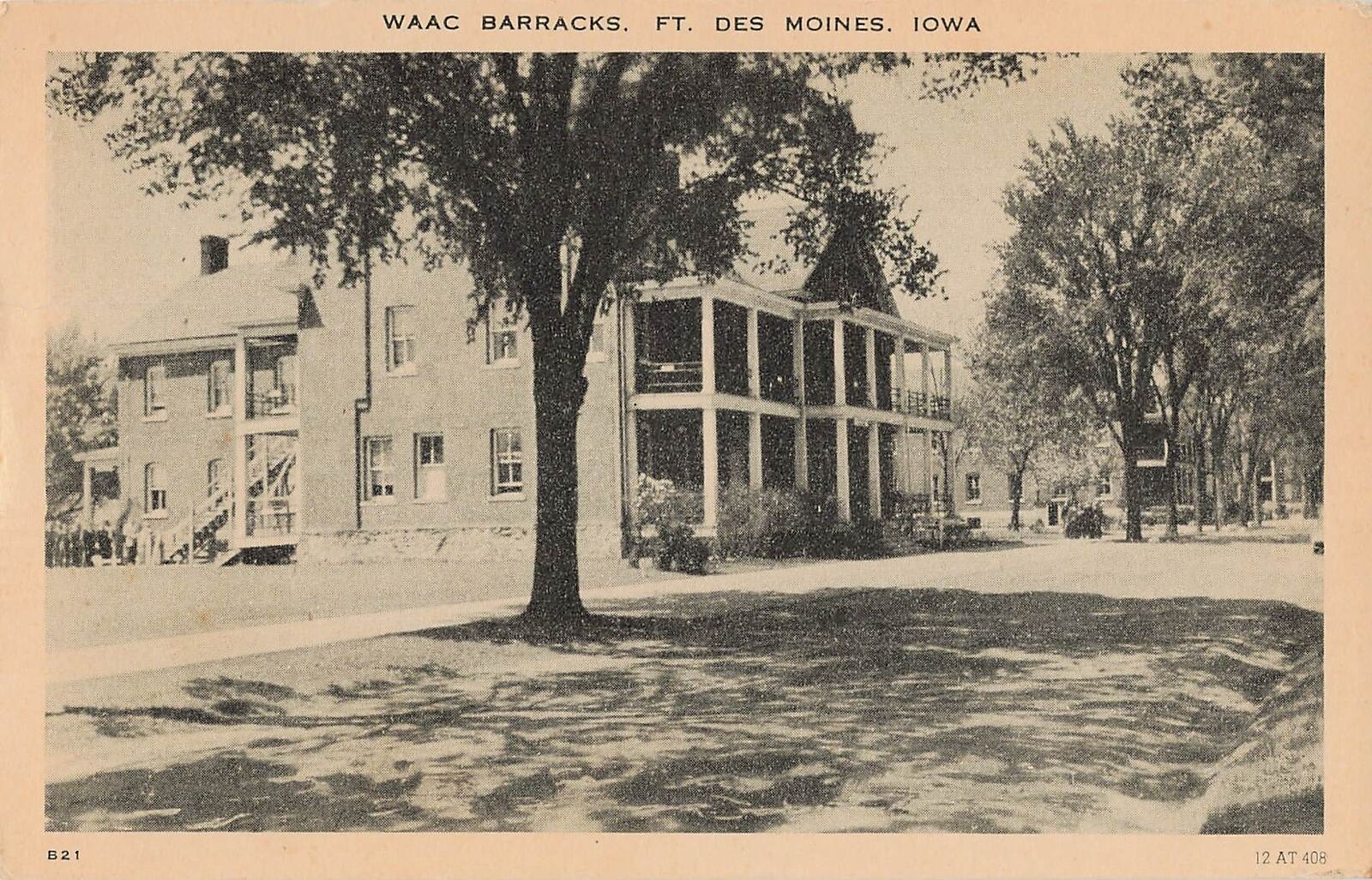1940s vintage Postcard WACC Barracks Ft. Des Moines IOWA WAC Female Soldier WW2