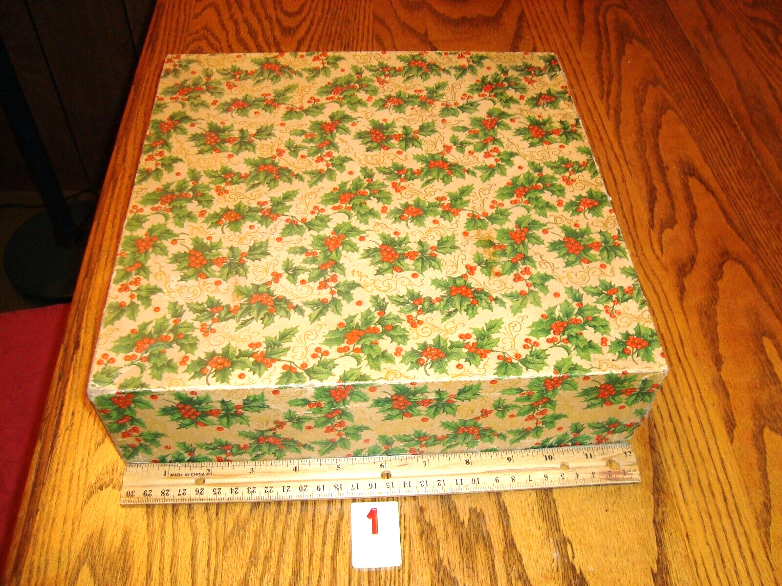 Antique Christmas Tree Gift  Box 12\