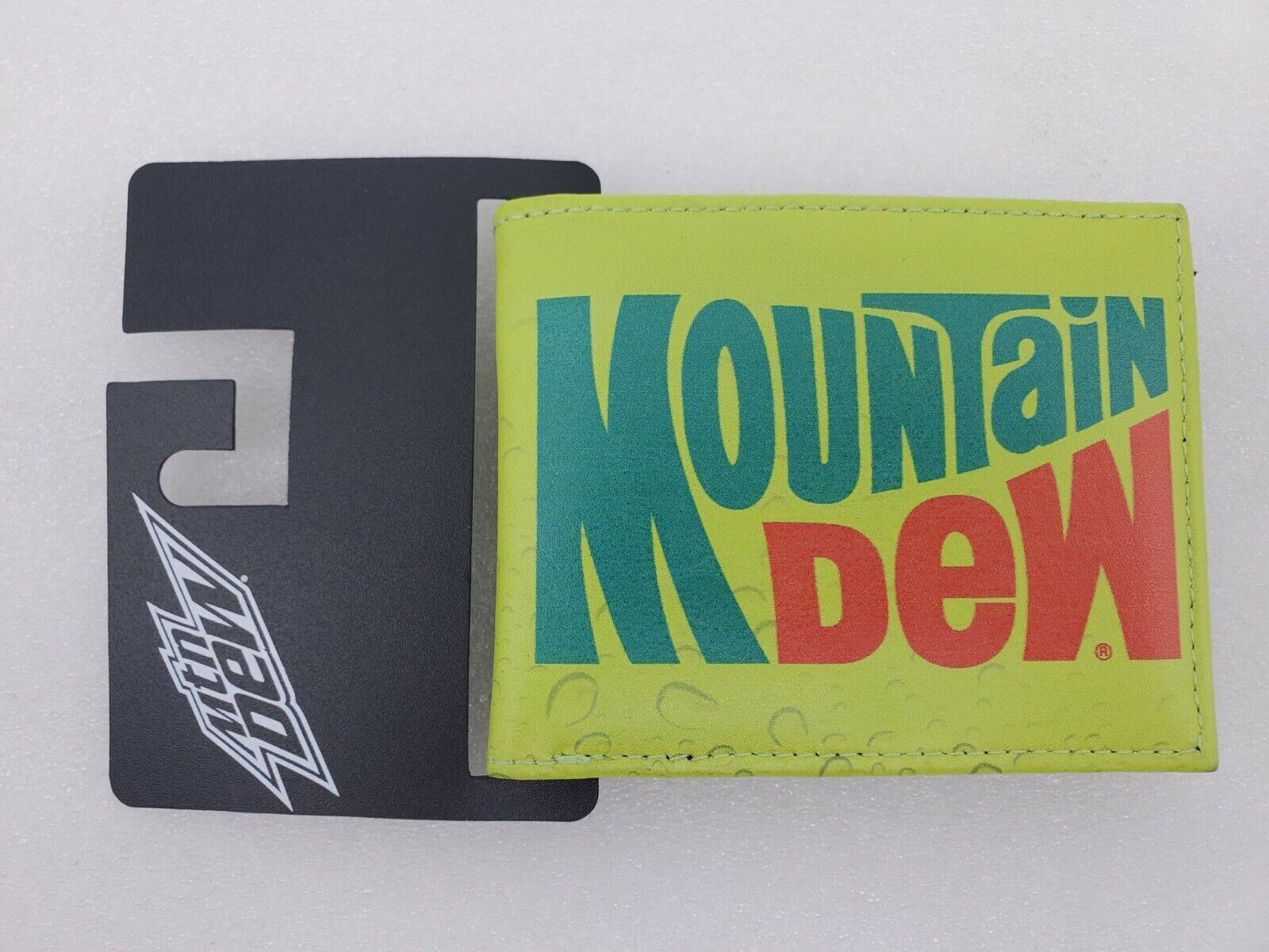 Mountain Dew Wallet Genuine Great Gift Do the Dew Pepsi-Cola 