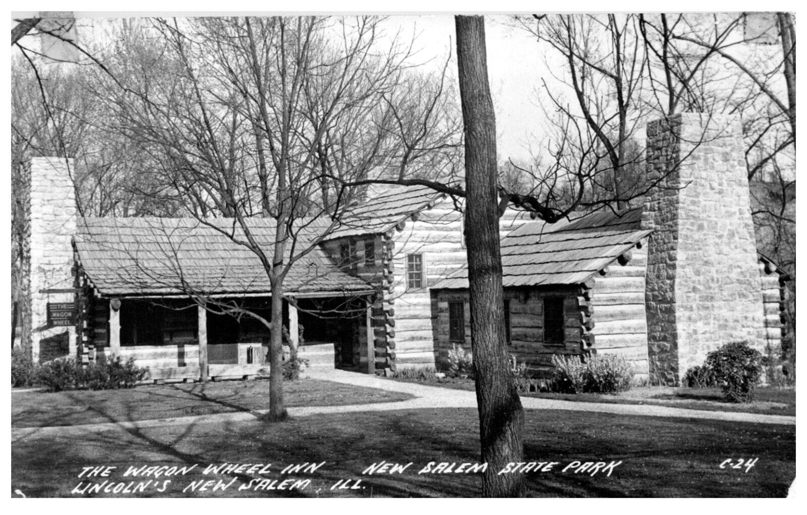 The Wagon Wheel Inn, Lincoln\'s New Salem State Park Illinois (c.1910) RPPC
