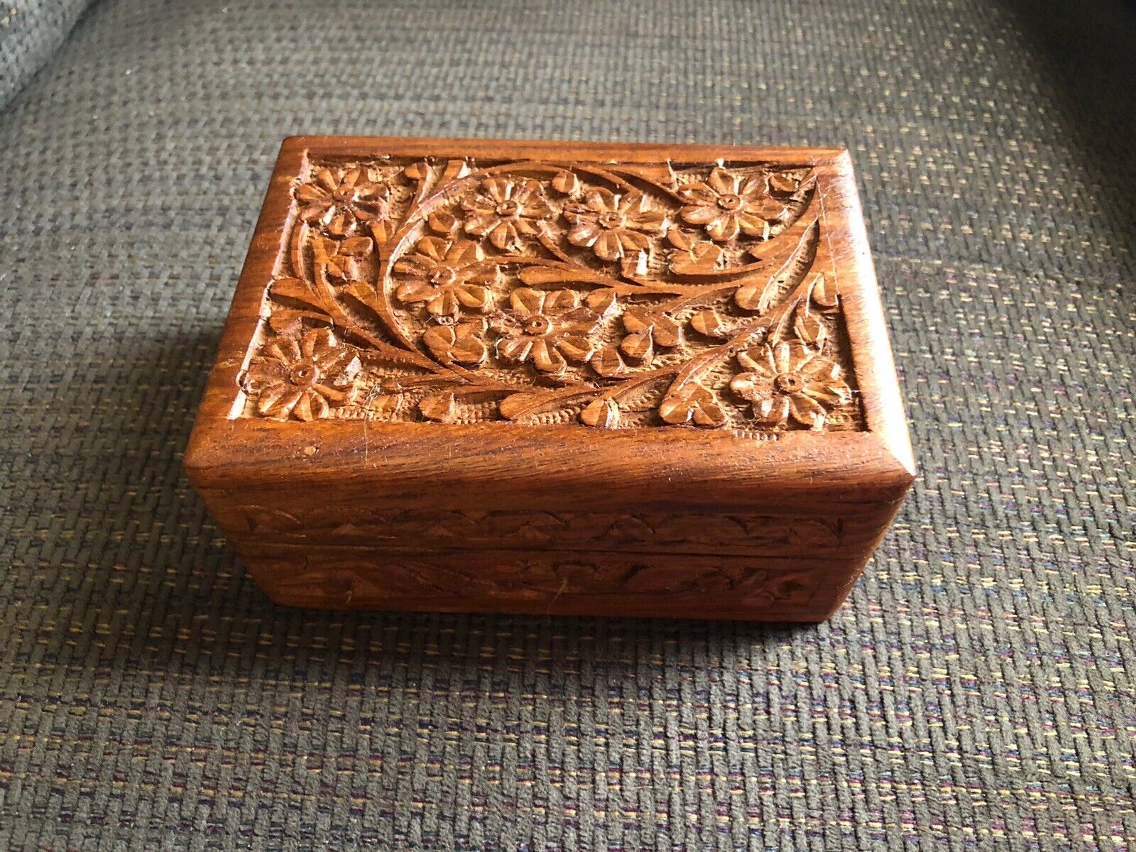 Vintage Wooden Hand Carved Jewelry Trinket Box MADE IN INDIA
