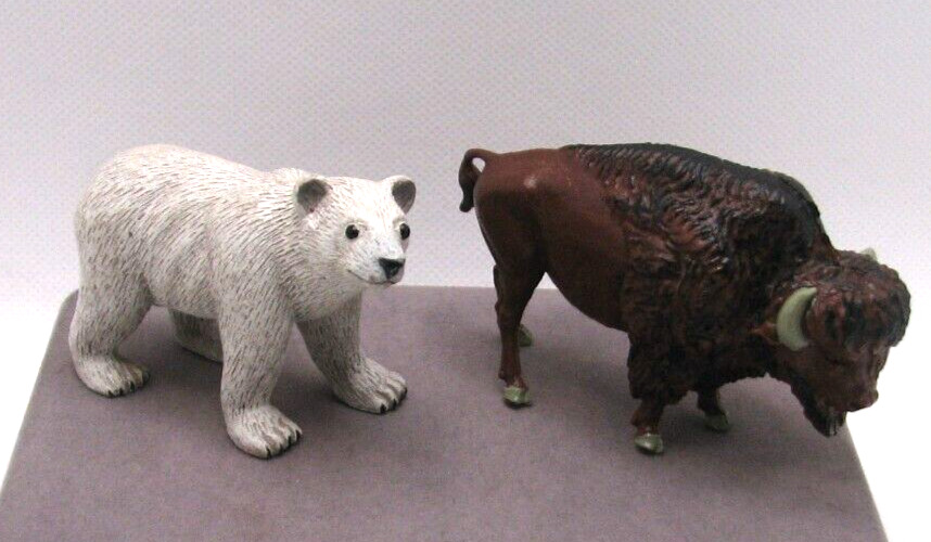 Two Vintage Collectible Mini Figurines Britain\'s Ltd. Buffalo Bison & Polar Bear