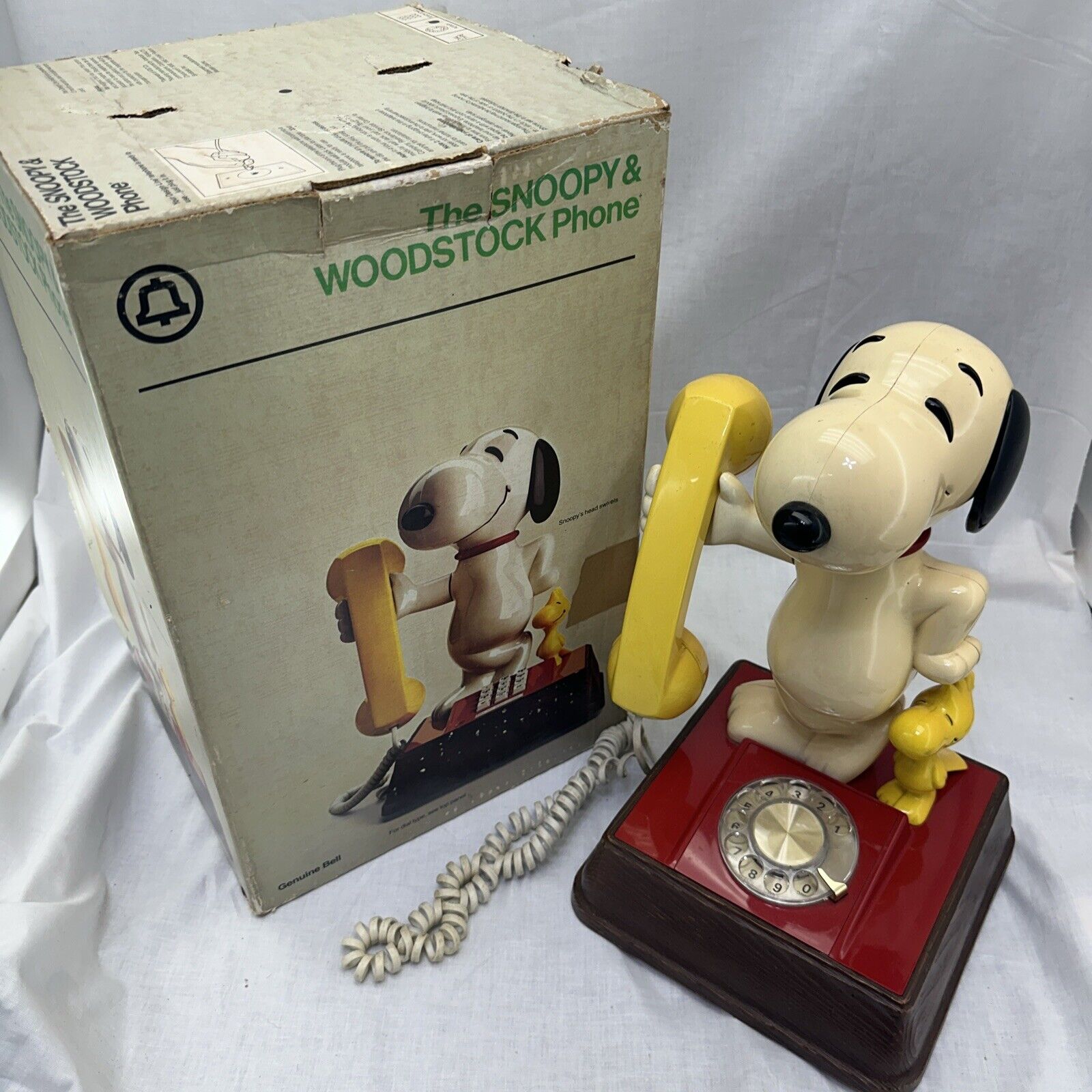 Vintage Peanuts Snoopy Woodstock Rotary Phone Very Nice Quality Untested W/box