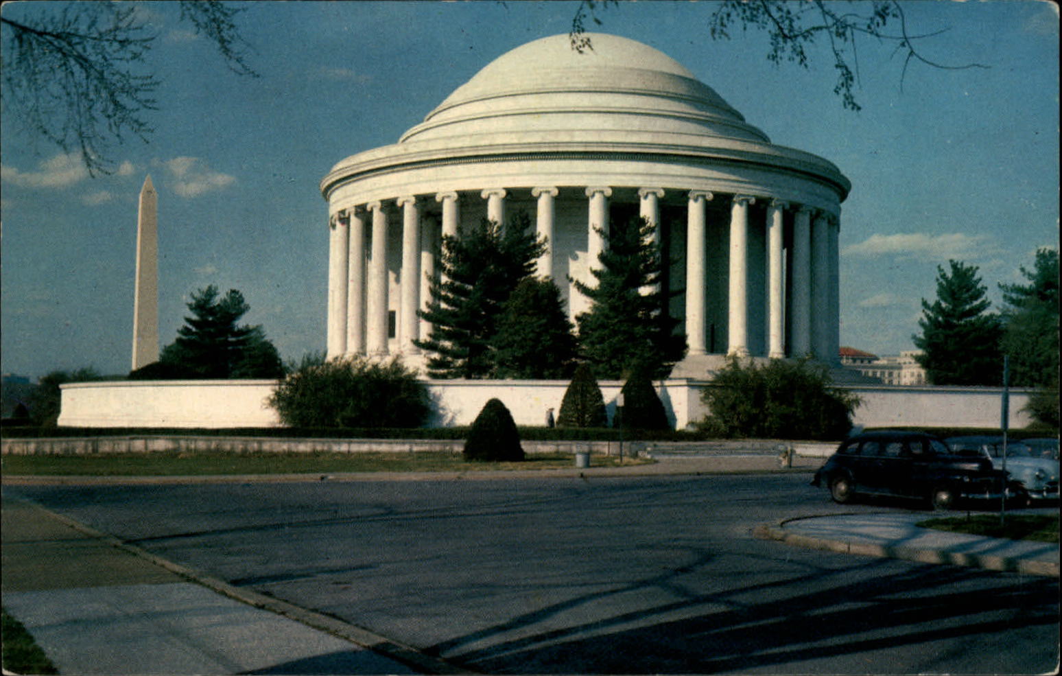 Jefferson Memorial Washington DC ~ vintage postcard sku403