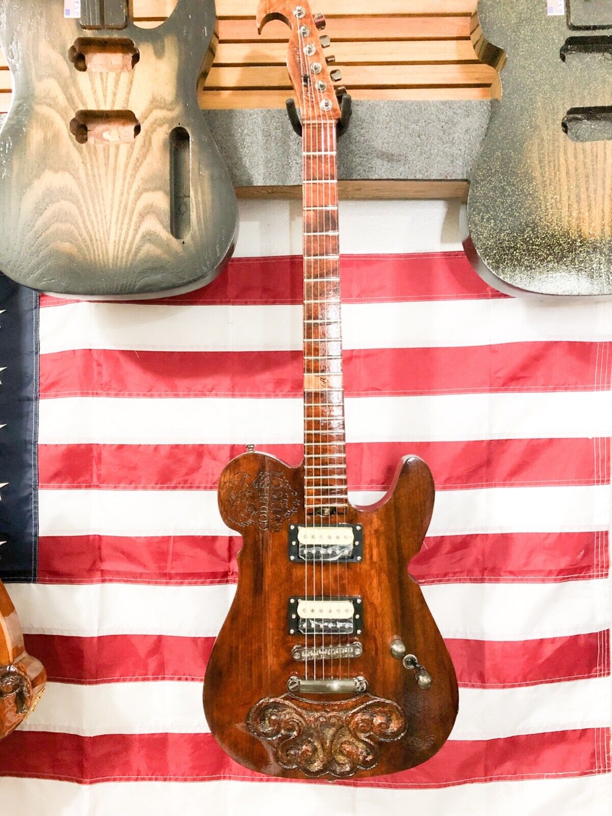 Hand carved 6-string electric guitar, right-handed, solid wood